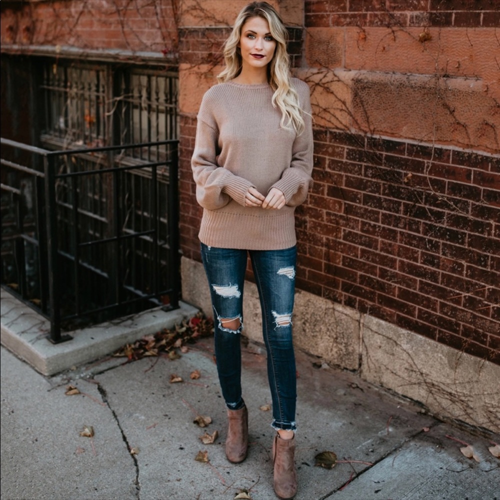 Sale Firm 5 ⭐️Fave Sexy Soft Open Tie Back Sweater - Picture 4 of 7